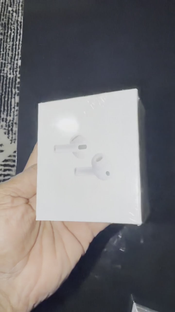 AirPods Pro 3 product video
